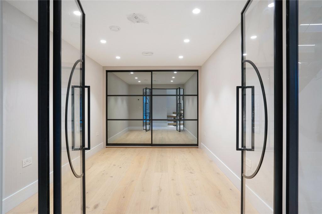 Versatile Room