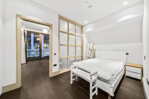 Studio for sale, Victoria Street, Westminster, SW1H
