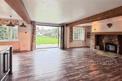 3 bedroom detached house for sale, Ash Green Lane East, Ash Green, Aldershot
