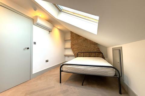 1 bedroom flat to rent, The Avenue, London W13