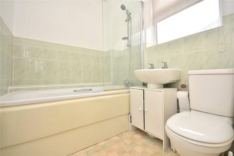 2 bedroom semi-detached house for sale, Croftside Close, Leeds, West Yorkshire