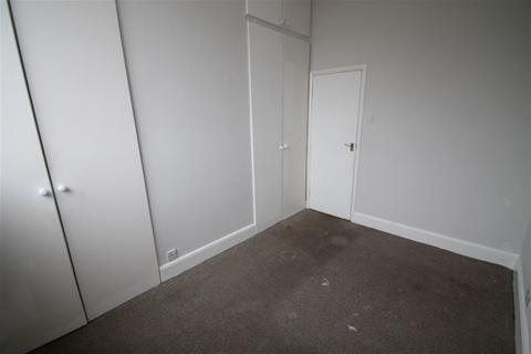 2 bedroom flat to rent, South Woodford E18