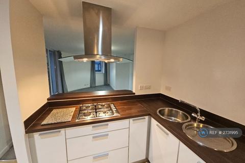 2 bedroom flat to rent, East Pilton Farm Crescent, Edinburgh, EH5