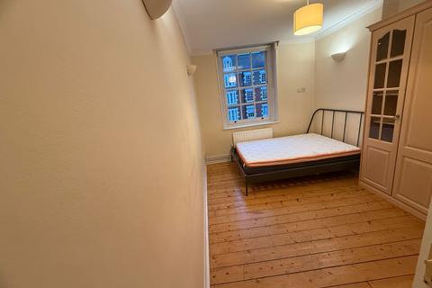 2 bedroom flat to rent, Scott Ellis Gardens, London