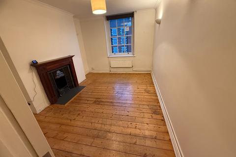 2 bedroom flat to rent, Scott Ellis Gardens, London