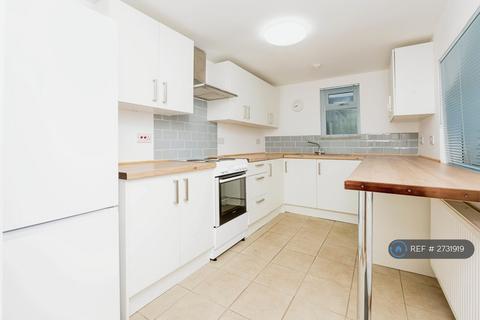 undefined, Launcherhead Road, Lochgelly, KY5