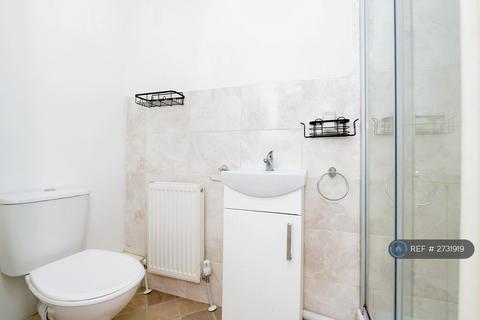 undefined, Launcherhead Road, Lochgelly, KY5