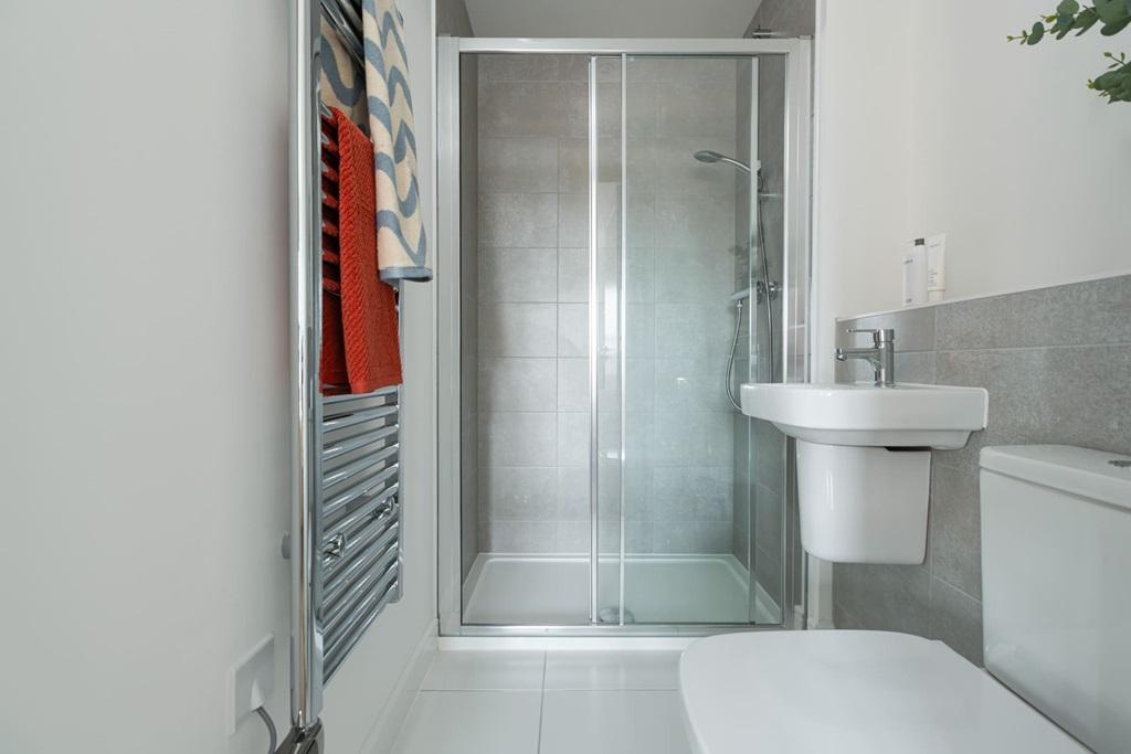 Private en-suite away from the family