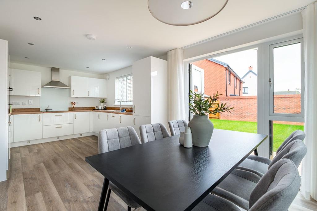 There's plenty of room for a 6-seater dining...