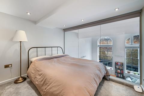 undefined, Reed Place, SW4