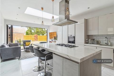 undefined, Hillview Road, Pinner, HA5
