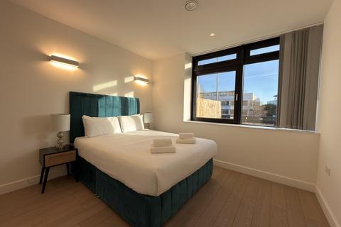 1 bedroom ground floor flat to rent, Harlequin Avenue