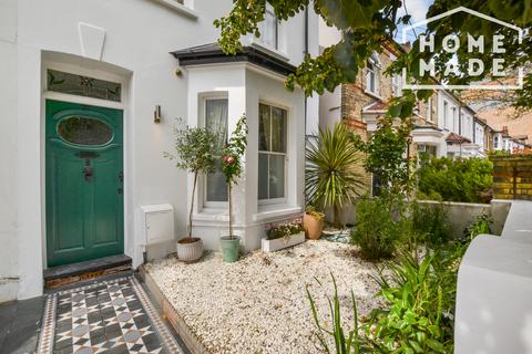 undefined, Graham Road, SW19