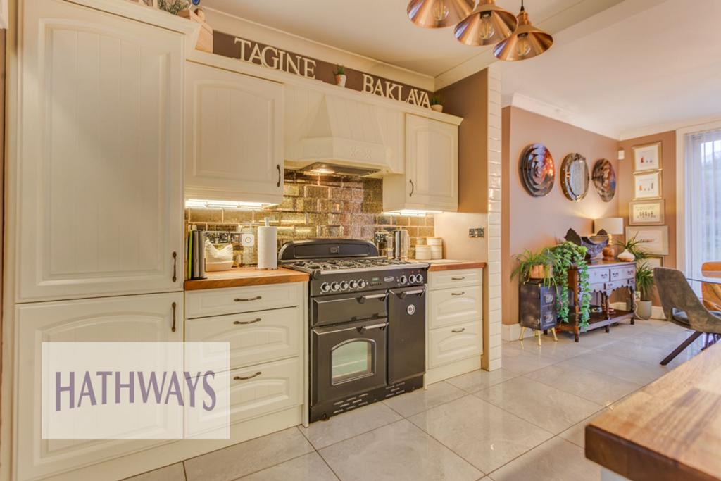 Kitchen / Diner