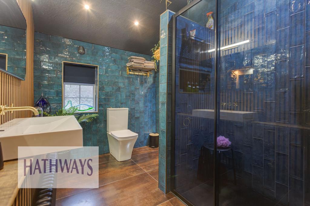 En-Suite and Sauna