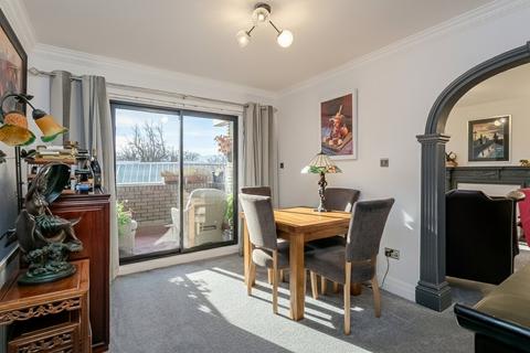 3 bedroom flat for sale, Murrayfield Road, Edinburgh, EH12