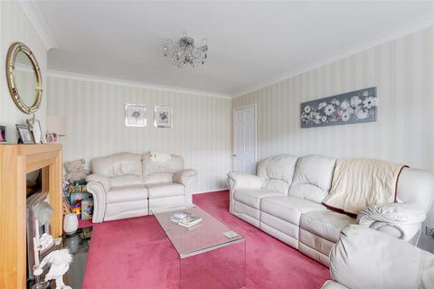 3 bedroom semi-detached house for sale, Penarth Gardens, Mapperley NG5