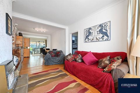 undefined, George V Way, Perivale, Middlesex, UB6