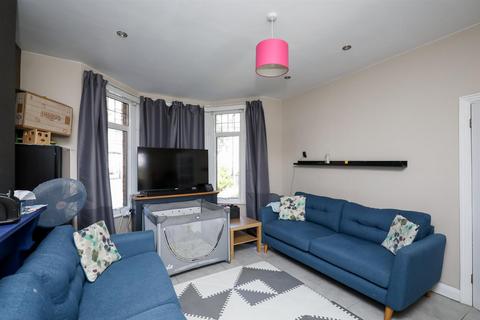 undefined, Little Ealing Lane, Ealing