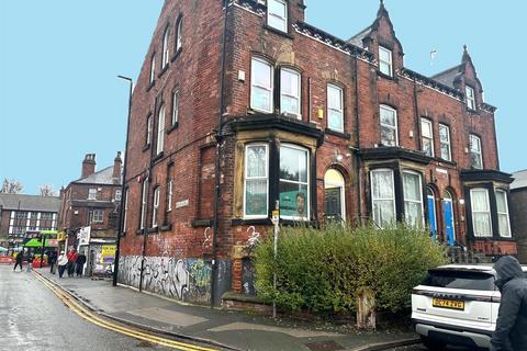 Property to rent, Moor View, Headingley, Leeds