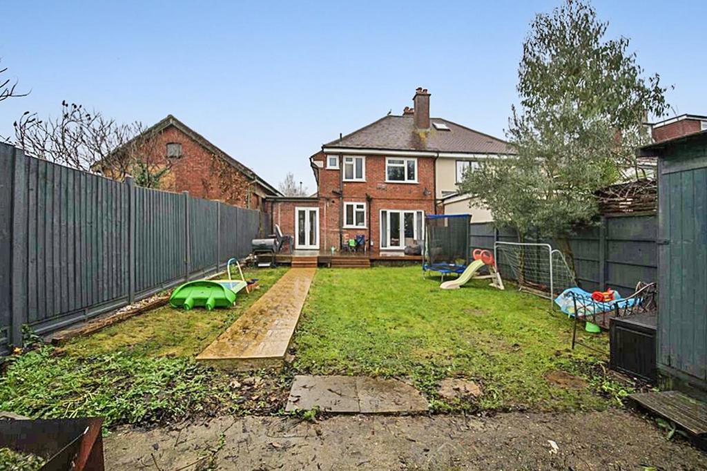 Rear of Garden.jpg