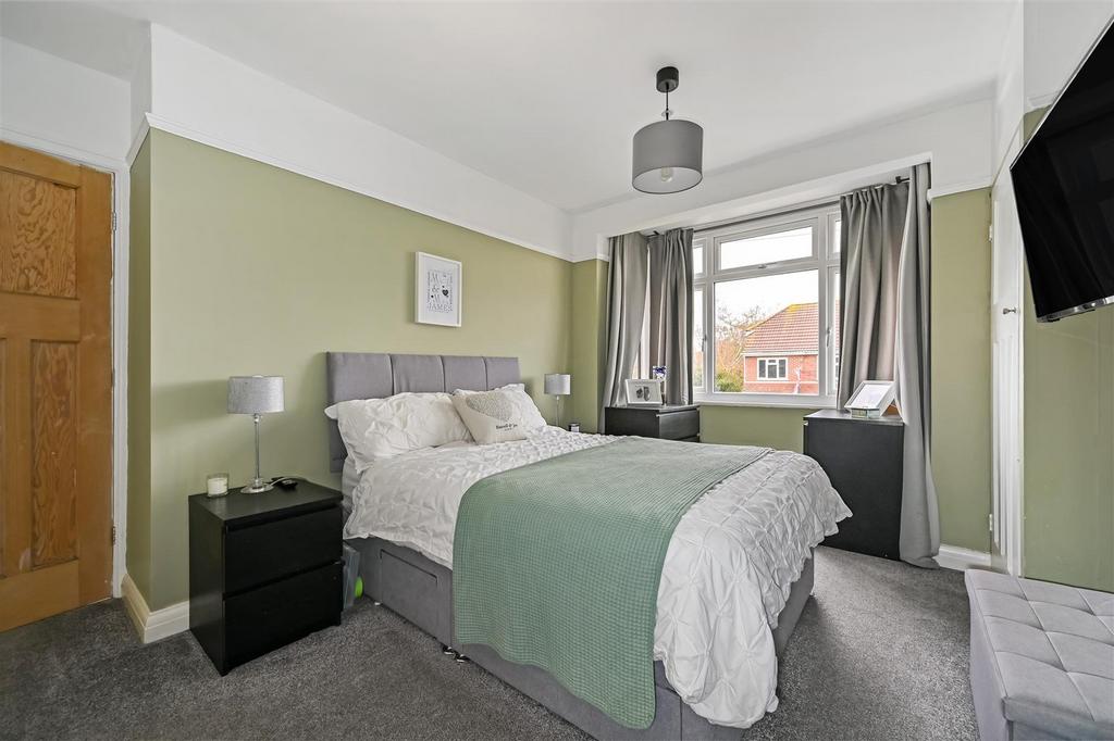 Master Bedroom.jpg
