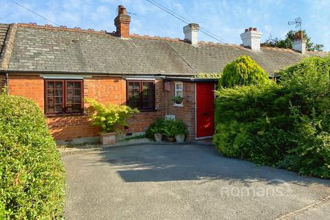 2 bedroom bungalow for sale, Evendons Lane, Wokingham, Berkshire