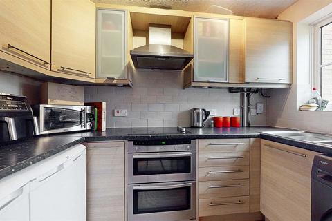 undefined, Coverack Place, Milton Keynes MK4