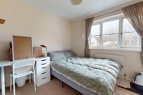 undefined, Coverack Place, Milton Keynes MK4