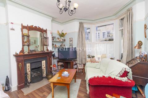 6 bedroom house for sale, Clarendon Road, Morecambe LA3