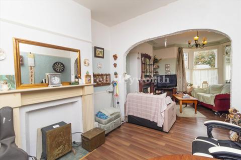 6 bedroom house for sale, Clarendon Road, Morecambe LA3