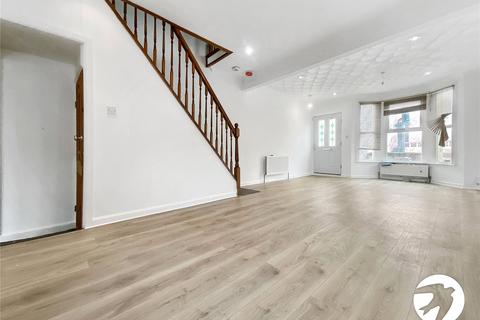 2 bedroom end of terrace house to rent, Burnt Oak Terrace, Gillingham, ME7