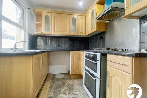2 bedroom end of terrace house to rent, Burnt Oak Terrace, Gillingham, ME7