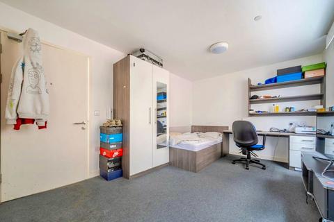 undefined, Apartment 211, Pearl Works, 2 Howard Lane, Sheffield, South Yorkshire S1 2FT