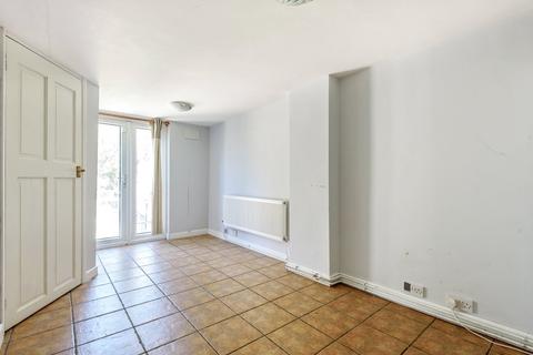 undefined, Oakwood Road, Surrey RH6