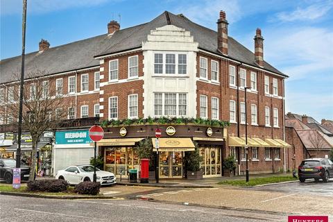 1 bedroom apartment for sale, Cockfosters Road, Barnet, EN4