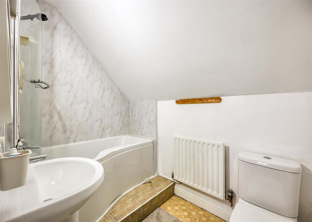 46 Lyndhurst Road-16.jpg