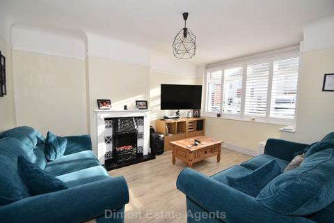 4 bedroom end of terrace house for sale, Dunkeld Road, Gosport
