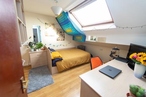 undefined, Ashville Road, Leeds LS6