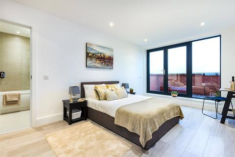 Apartment to rent, Room 1, Kirkfield House, 118 Station Road, Harrow, Middlesex, HA1