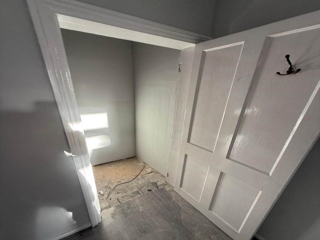 Storage cupboard