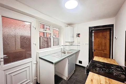 3 bedroom terraced house to rent, Bank Street, B14