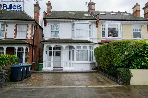 6 bedroom terraced house for sale - Fernleigh Road, London N21