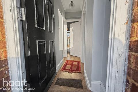 1 bedroom flat for sale, George Lane, South Woodford