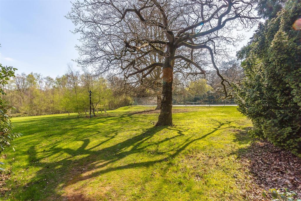 Elizabeth Drive-Banstead-117.jpg