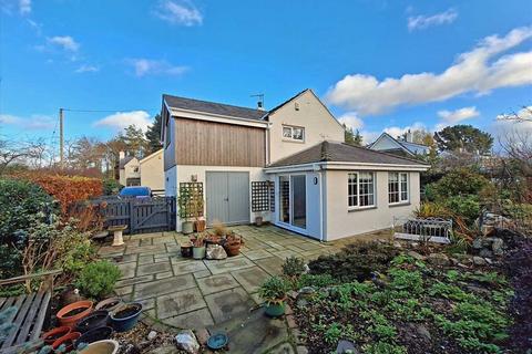 undefined, Tyn Llydiart, Druid Road, Menai Bridge