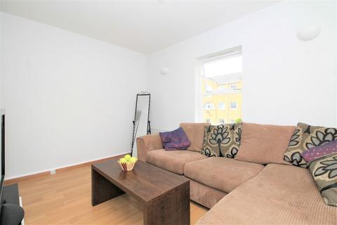 undefined, Thames Circle, Isle Of Dogs, London E14