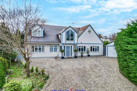 6 bedroom detached house for sale, Weston Close, Hutton Burses, Brentwood