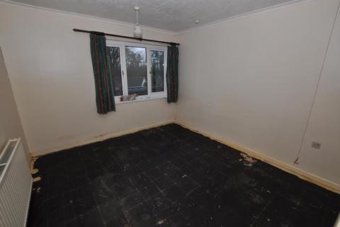 undefined, Lon Las, St. Clears, Carmarthen