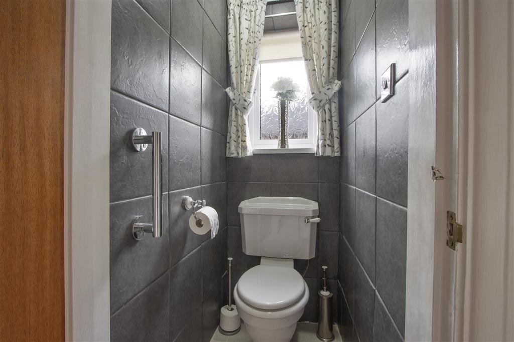 Separate WC